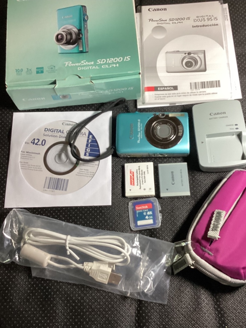 Canon PowerShot SD 1200 IS 10.0MP 3x Digital Camera Blue w/2Bat/Chr/CardUSB/Case